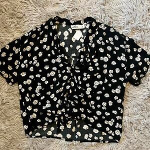 Hollister Floral Whimsygoth Fairy Grunge‎ Preppy Indie Y2K Nostalgic Crop Top